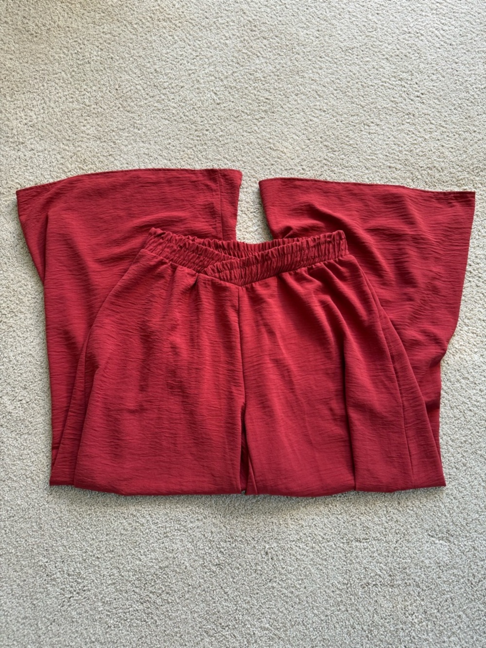 Wide-Leg Pull-On Pants in Deep Red